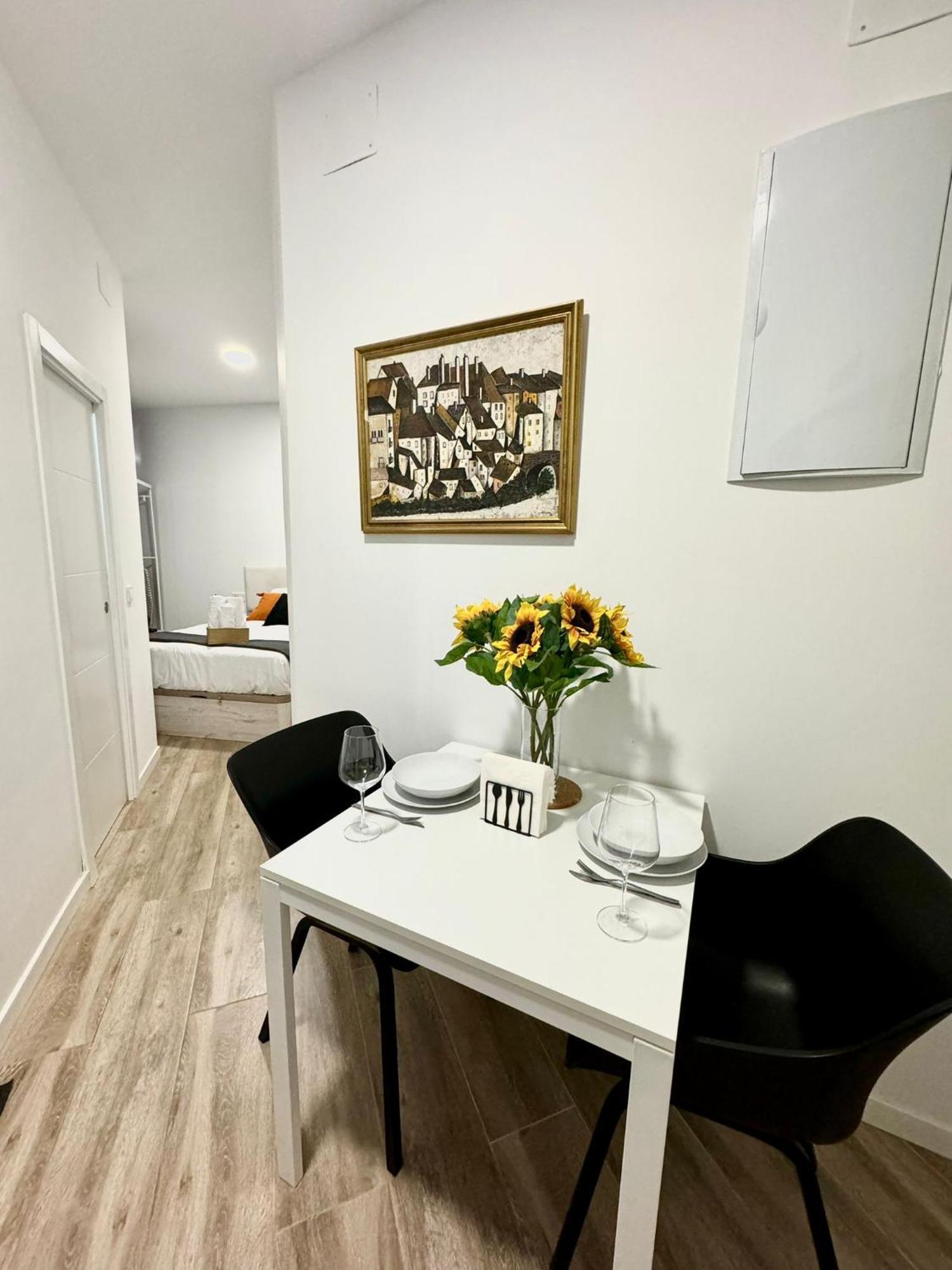 Apartamentos Madrid Connection - Universidad By Oshun Apartments Экстерьер фото