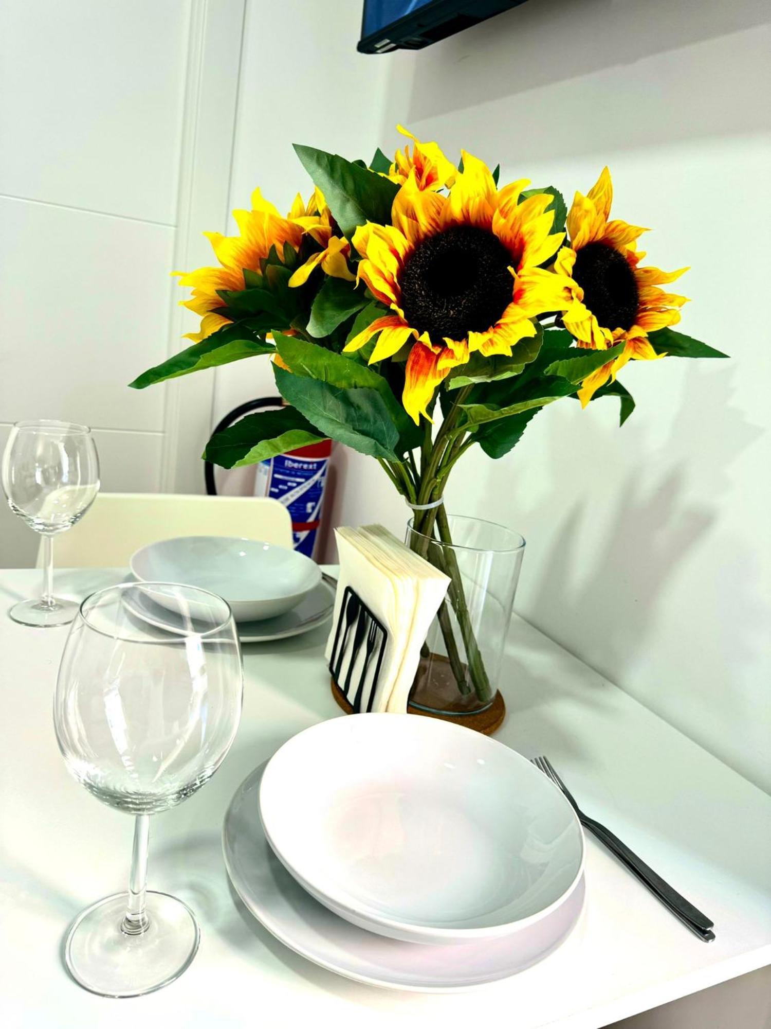 Apartamentos Madrid Connection - Universidad By Oshun Apartments Экстерьер фото